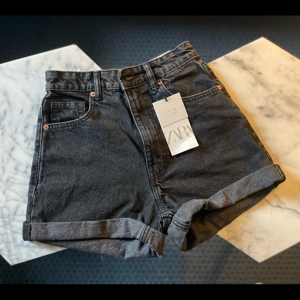 Zara NWT mom fit black denim shorts size 2